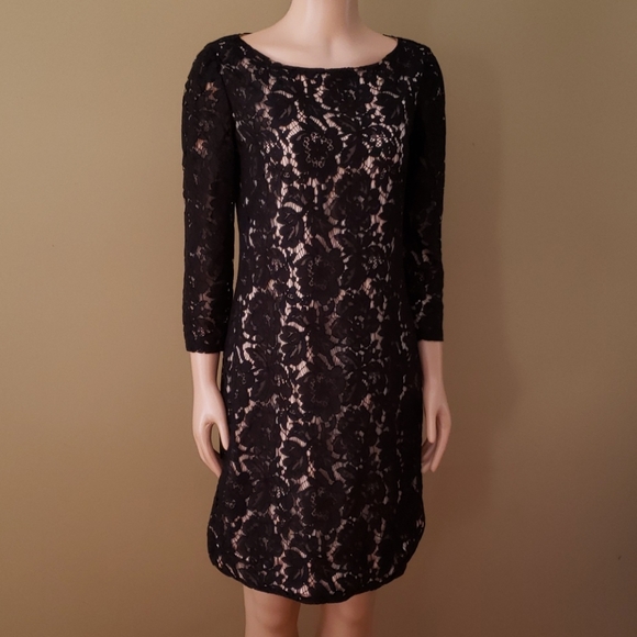 Vince Camuto Dresses & Skirts - Vince Camuto black lace dress size 4